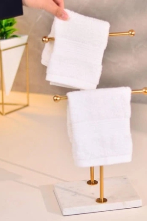 towel-stand-stainless-steel-white-marble