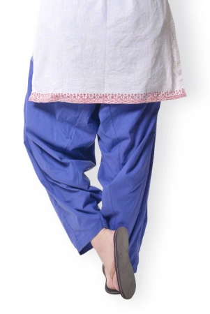 women-white-patiala-pants