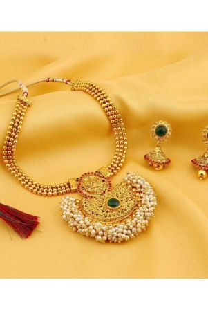 sukkhi-alloy-golden-collar-traditional-18kt-gold-plated-necklaces-set-golden