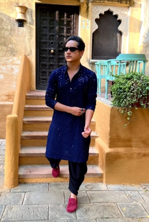 men-navy-blue-chikankari-embroidered-and-sequence-kurta-only-m-navy-blue