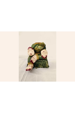 devi-doll-stand-7-inches-green