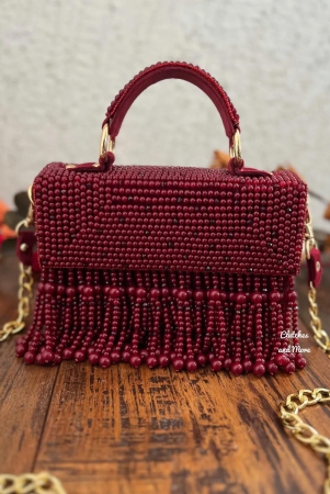 luxe-tassle-maroon-flap-bag