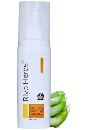 riyo-herbs-sun-protection-mattifying-gel-cream-spf50-pa-sunscreen-gel-cream-100ml