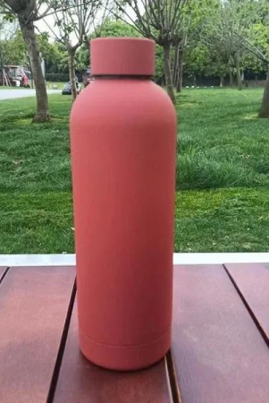 personalized-insulated-matte-water-bottle-maroon