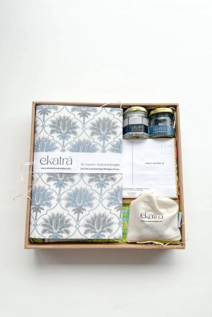 sustainable-thoughtful-hamper-by-ekatra-lotus