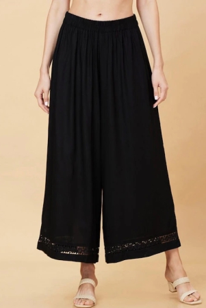 flared-wide-leg-ethnic-palazzo