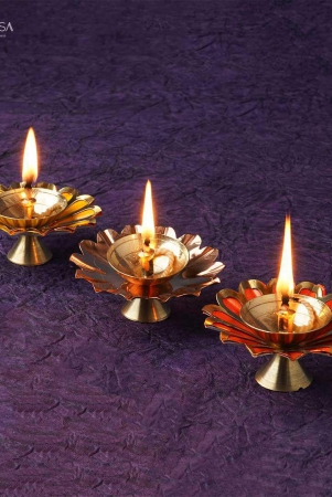 lotus-color-brass-diya