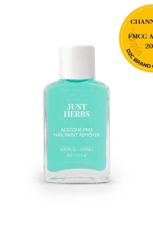 nail-paint-remover-with-almond-oil-and-vitamin-e