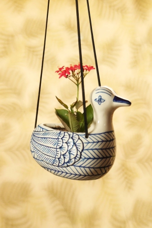 indigo-chevron-duck-handpainted-ceramic-hanging-planter-pot-6-inch