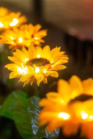 Sunflower Solar LED Light