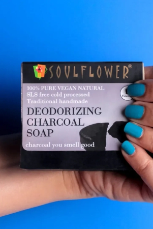 activated-charcoal-clay-soap-for-body-odour