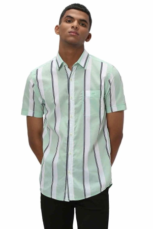 resort-stripe-lightweight-shirt