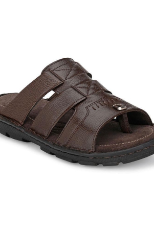 softio Brown Flip Flops - 6