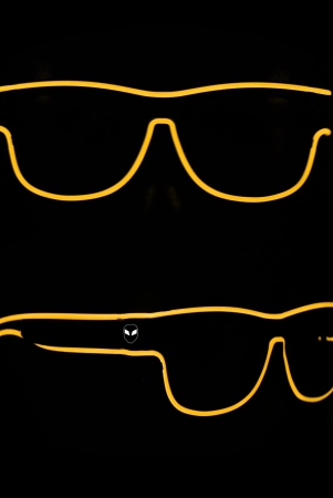 jam-shade-led-glass-yellow