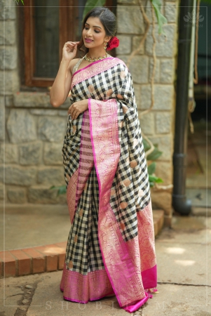 pure-katan-silk-banarasi-saree-in-black-and-white-checks-with-contrasting-pink-borders-silk-mark-certified