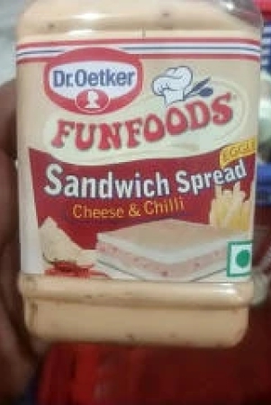 funfoods-sandwich-spread-eggless-cheese-chilli