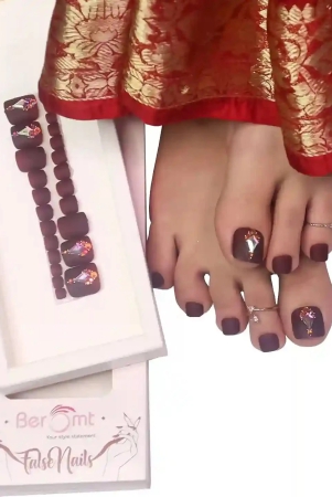 bridal-toe-nails-nail-kit-included-tuscan-red