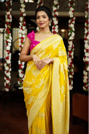 pure-georgette-silk-banarasi-saree-in-yellow-with-rose-jaal-weave-in-silver-tone-zari-silk-mark-certified