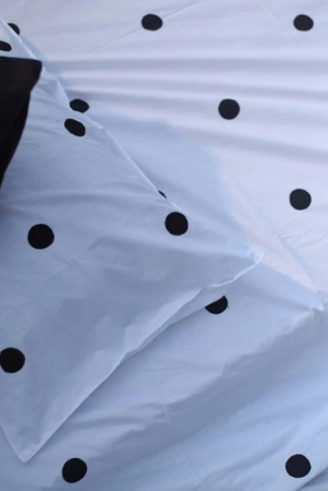 bw-polka-bedsheet