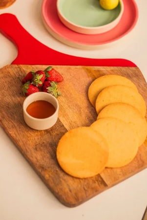 wood-enamel-chopping-cheese-board