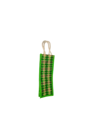 small-green-burlap-gift-bag-with-checkered-design