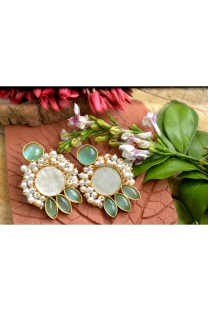 jasmine-turquoise-mother-of-pearl-studs-earrings