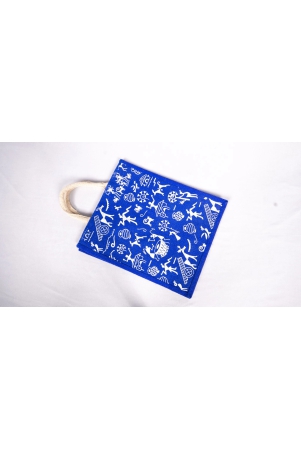 blue-jute-bag-with-white-tribal-print