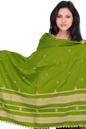 peridot-shawl-from-kutch-with-embroidered-flowers-and-mirrors