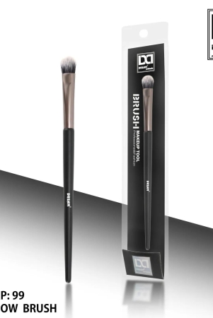 unleash-your-inner-artist-with-dream-attitudes-eyeshadow-brush-da-11