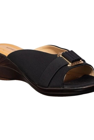 khadim-black-womens-flats-none