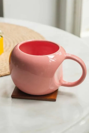 curved-ceramic-mug-coral-pink