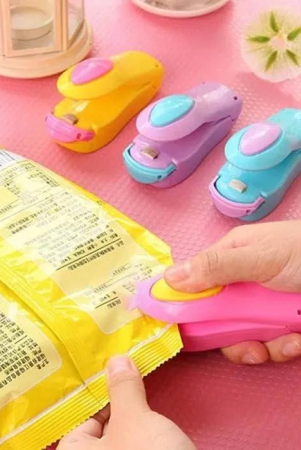 portable-mini-sealing-machine-battery-operated