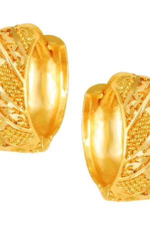 vivastri-golden-clip-ons-earrings-pack-of-1-golden