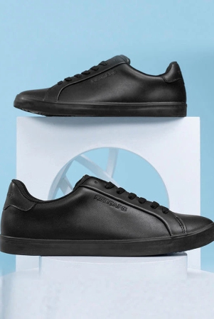 redtape-mens-black-vulcanised-shoes