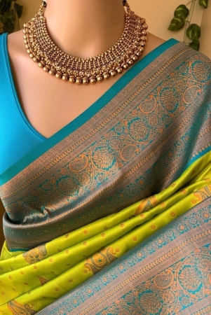 apnisha-banarasi-silk-solid-saree-with-blouse-piece-green-pack-of-1-green