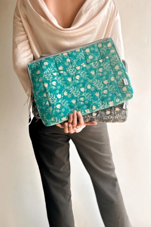 sustainable-handmade-cotton-laptop-sleevelaptop-cover-by-ekatra-teal-floral