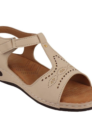 shoetopia-cream-womens-flats-none