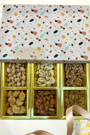 mewamitra-premium-dry-fruits-gift-box-50g-almonds-50g-cashews-50g-walnuts-100g-raisins-50g-apricot-50g-pistachios-healthy-nutritious-fresh-nuts-and-dried-fruits-ideal-for-diwali-weddings-corporate-gifting