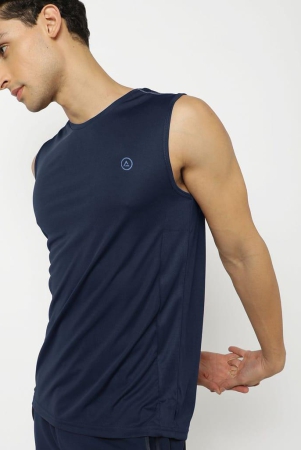 Men Navy Textured Sleeveless Sports T-shirt