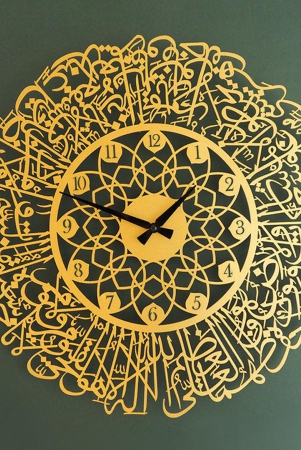 ayatul-kursi-written-metal-wall-clock-black-arabic-number