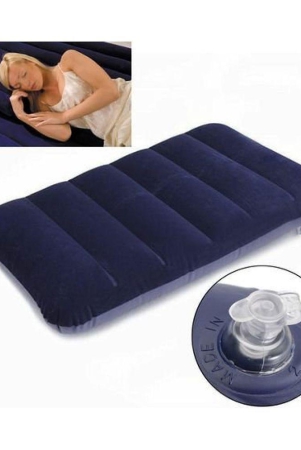 true-mad-velvet-air-inflatable-travel-pillow-travel-pillow