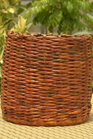 Paper Weaved Planter Brown