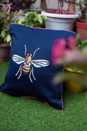 insect-cushion-cover