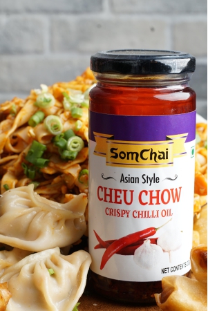 cheu-chow-crispy-chilli-oil-250g-glass