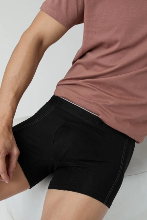 crux-cotton-stretch-trunks-pitch-black-l