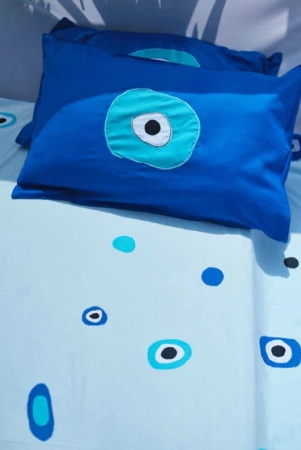 evil-eye-bedsheet