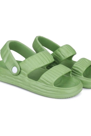 bersache-green-floater-sandals-none