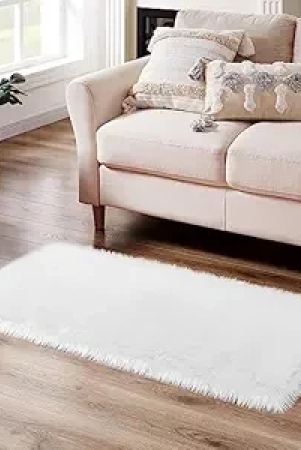 kathiyawadi-sheepskin-rug-fluffy-soft-faux-fox-fur-for-bedroom-living-room-decor-faux-fur-bedside-rug-decorative-fur-for-chair-sofa-bedroom-decor-rectangle-60x90-cm-2x3-feet-mat-white