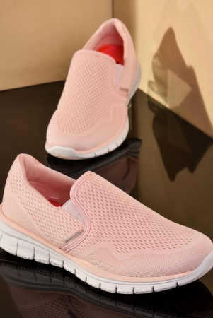 redtape-womens-pink-athleisure-shoes