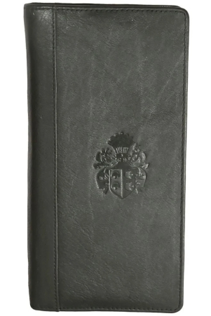 style-98-leather-passport-holder